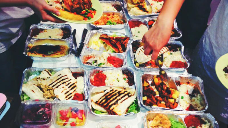 零食批发，如何选择厂家直销一件代发？**